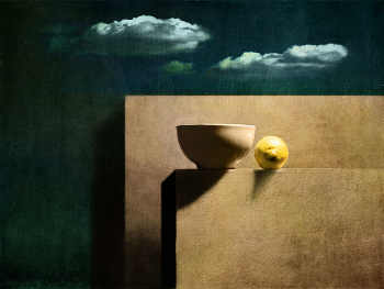 Shadows on the sand / ***