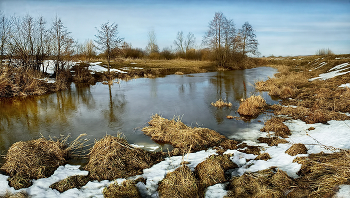 The last snow. / ***