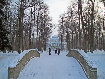 In Tsarskoye Selo / ***