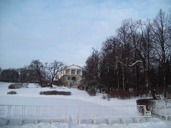 In Tsarskoye Selo / ***