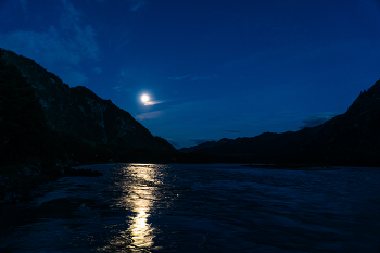 Altai Mountains / ***