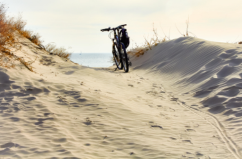 Long and winding road .. / ***