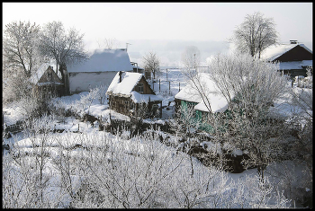 City outskirts / ***