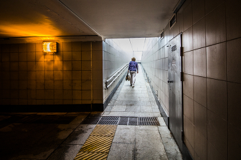 On the light! / .......