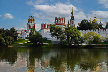 Novospassky Monastery / ***