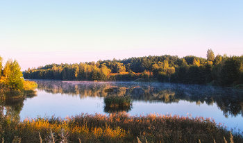 Morning on the lake / ***