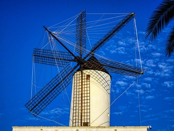 Ciutadella - molí de vent - Menorca (Balears) / Ciutadella - molí de vent - Menorca (Balears)