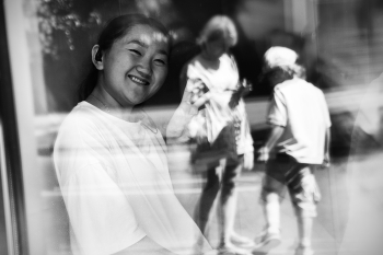 Spontaneous portrait / ***