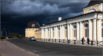Before the storm / ***