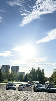 Simply Sun / ***