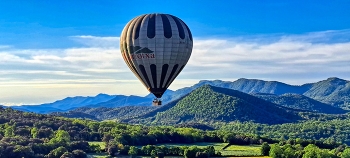 Santa Pau - vol amb globus - La Garrotxa / Santa Pau - vol amb globus - La Garrotxa