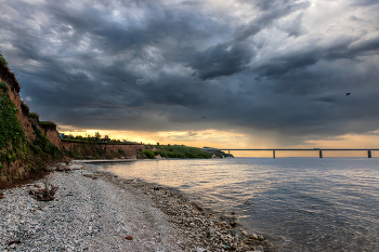 May evening / ***