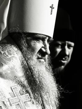 Black &amp; White / ***