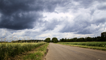 road in a thunderstorm / ***