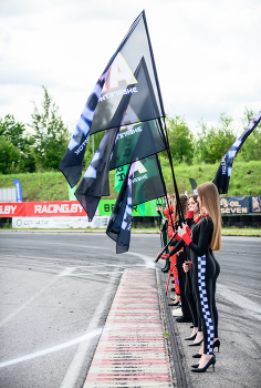 DriftStayki_2025 / https://youtube.com/shorts/wcTc6_GvjmU?si=taJp1idm-5pyB4Z1