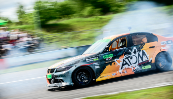 DriftStayki_2025 / https://youtube.com/shorts/wcTc6_GvjmU?si=gvnCWu7zxsnVXc5y