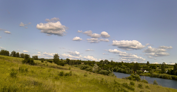 Floating clouds / ***