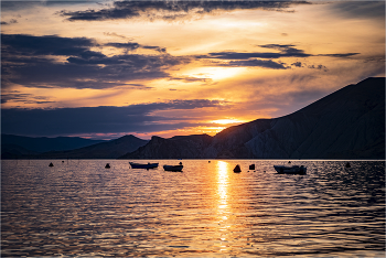 Crimean sunset / ***