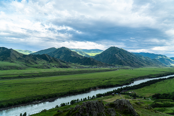 Altai Mountains / ***