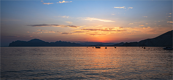 Crimean sunset / ***