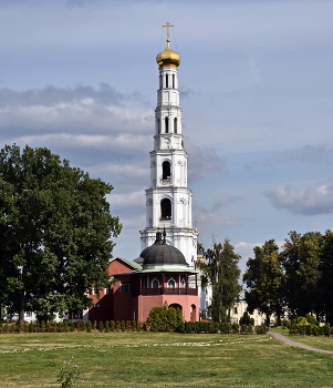 Nikolo - Ugreshsky Monastery / ***