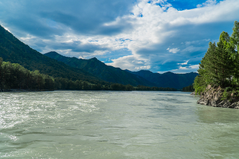 Altai Mountains / ***