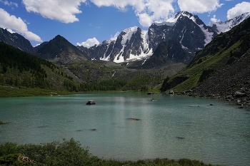 Lake Mzy / ***