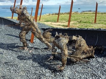 Le Bessin (Bayeux) - escultura de soldats - Normandia - França / Le Bessin (Bayeux) - escultura de soldats - Normandia - França