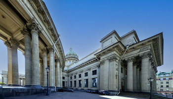 Kazan Cathedral / ***