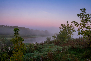 Autumn dawn. / ***