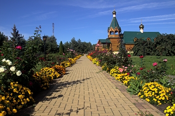 Church of Our Lady and St Ruzhentsovoy. Dominica / ***