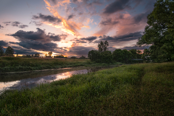 Anxious sunset / ***