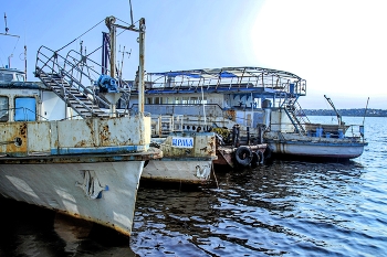 At the dock / ***