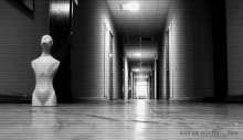 Loneliness in the hall / ***