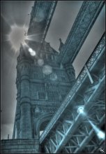 London Bridge / ***