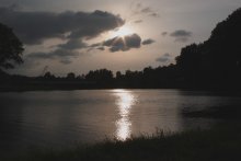 Sunset / ***