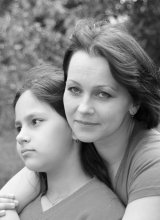 Mothers and Daughters / /////