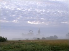 Landscape with a temple / *****