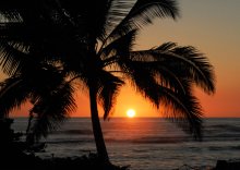 Sunset in Hawaii / ............