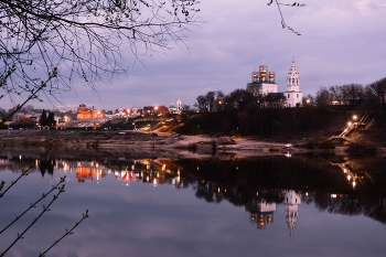 Spring evening. / ***