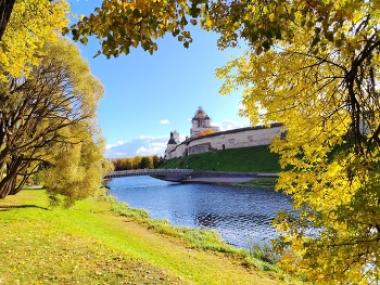 View of the Kremlin / ***