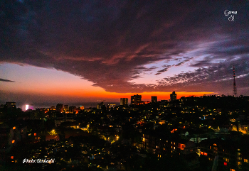 Sunset / ***