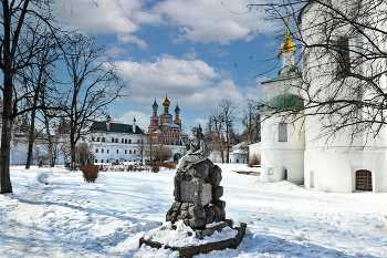 Novospassky Monastery / ***