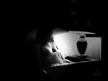 Light / ***