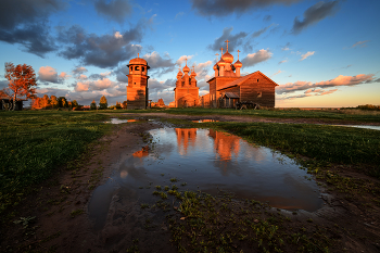 Autumn evening / ***