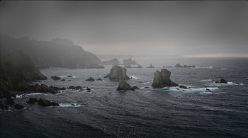Autumn rains / Playa de Silencio, Asturias