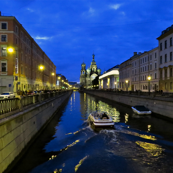 Griboyedov Canal / ***