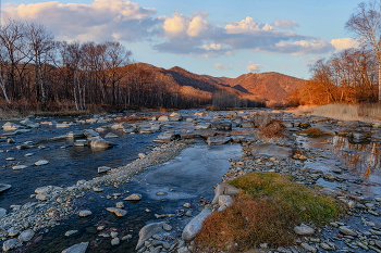 One autumn morning / ***