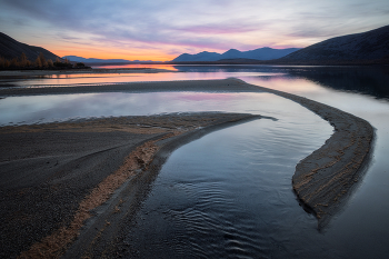 The birth of a new day / ***