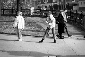 Foreshortening / ***